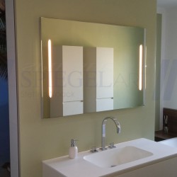 Badspiegel mit Beleuchtung Modell 00-13